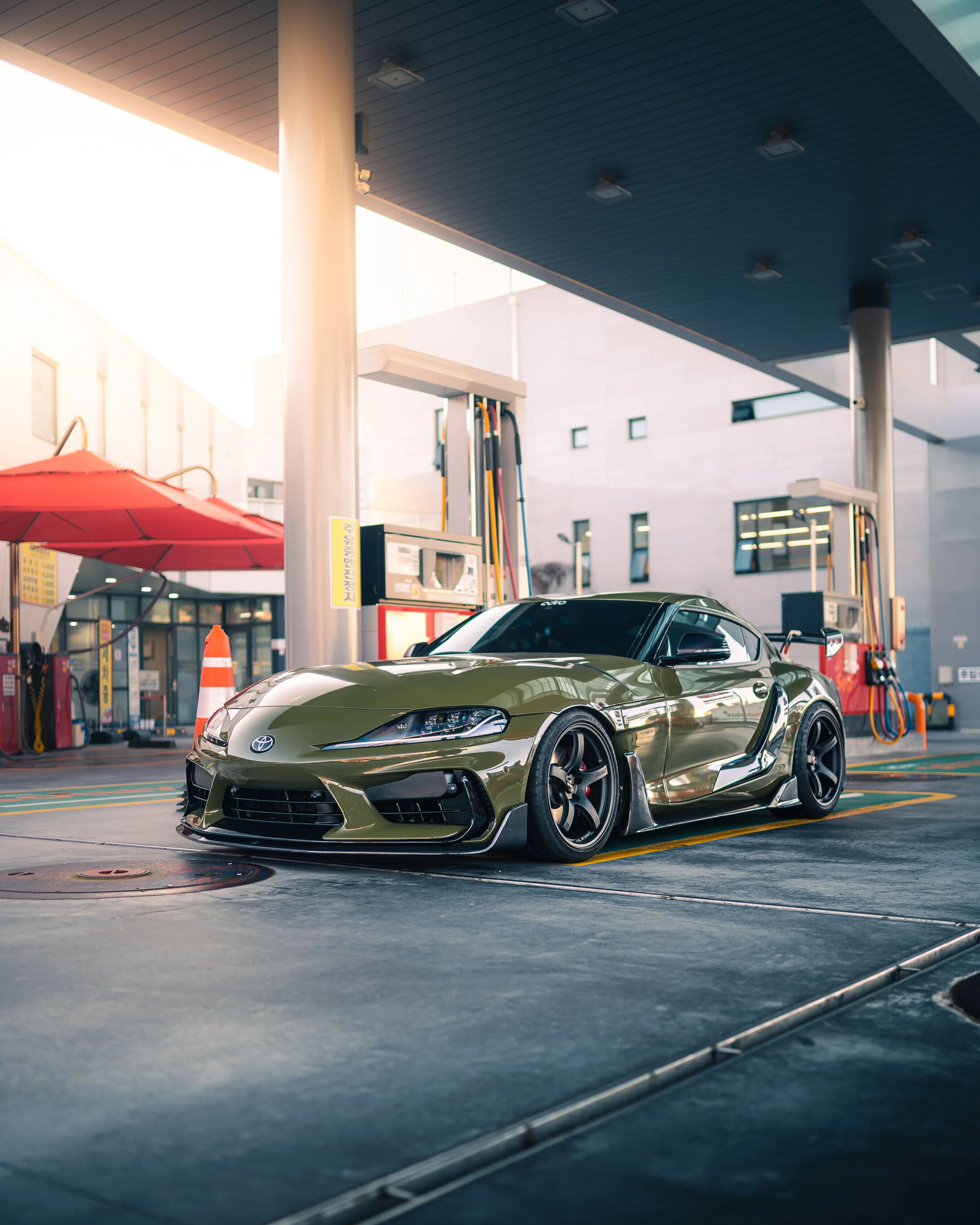 2020-2024 Toyota GR Supra A90/A91 V2 Carbon Fiber Side Skirts w/Fenders by ADRO USA