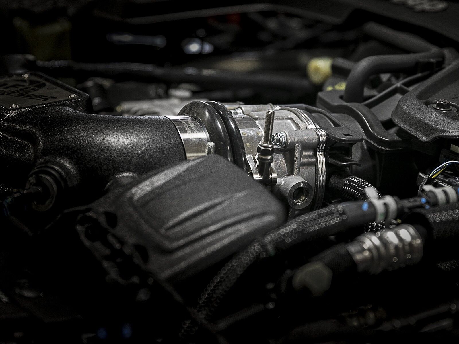 2018-2019 Jeep Wrangler JL V6 3.6L Silver Bullet Throttle Body Spacer