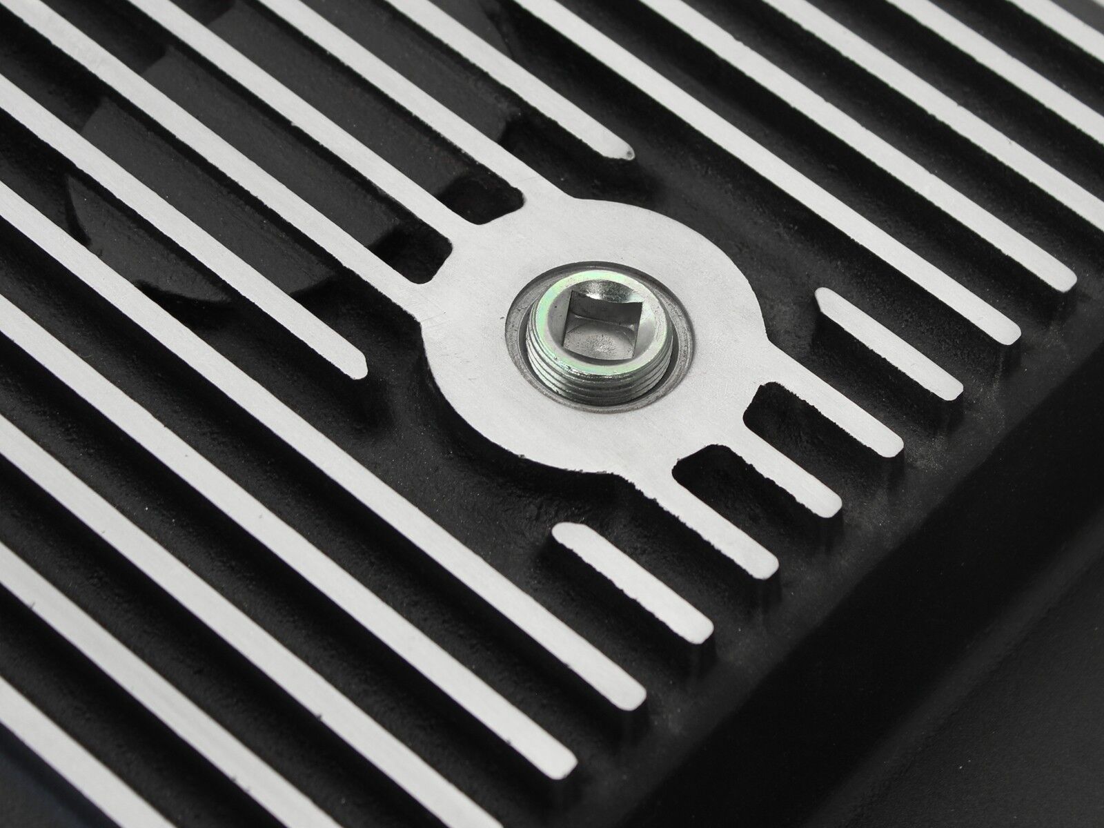 2011-2019 Ford F-350 Super Duty Turbo Diesel V8 6.2L Transmission Pan Machined Fins