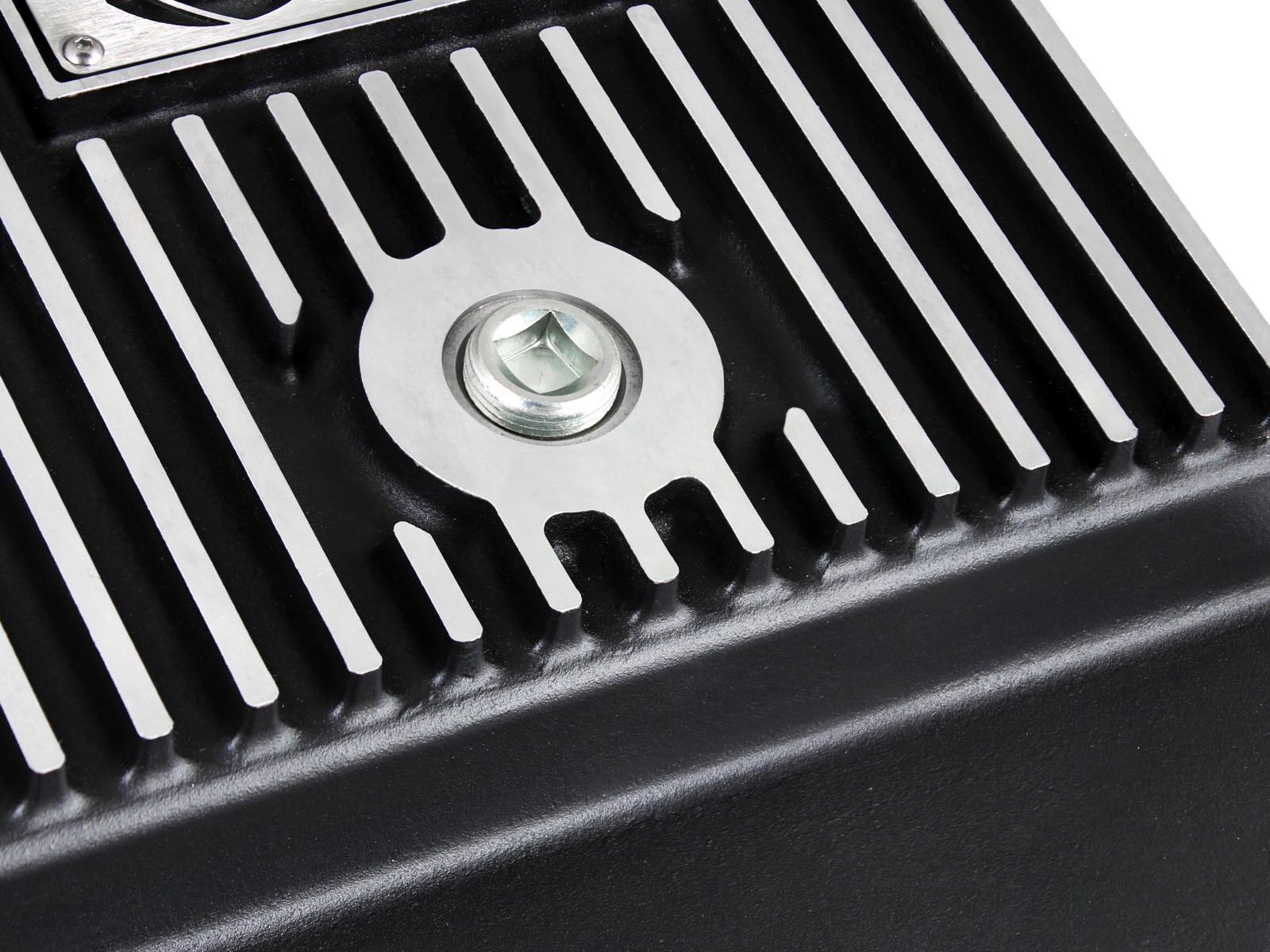 2000-2013 GMC Sierra 3500 GMT880 V8 6.0L Transmission Pan Machined Fins