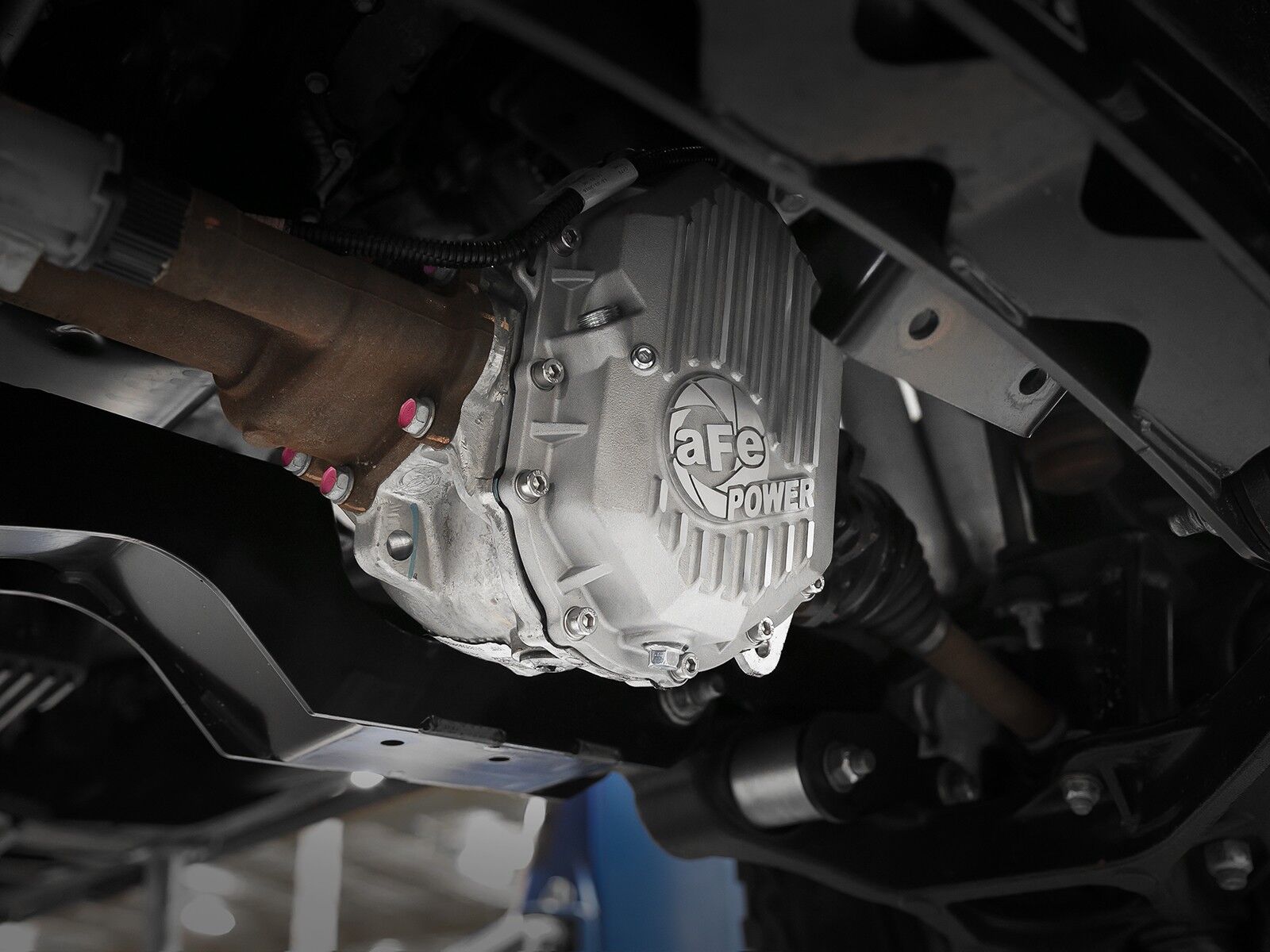 2011-2018 Chevrolet Silverado 3500 HD V8 6.0L Street Series Front Differential Cover Raw w/Machined Fins