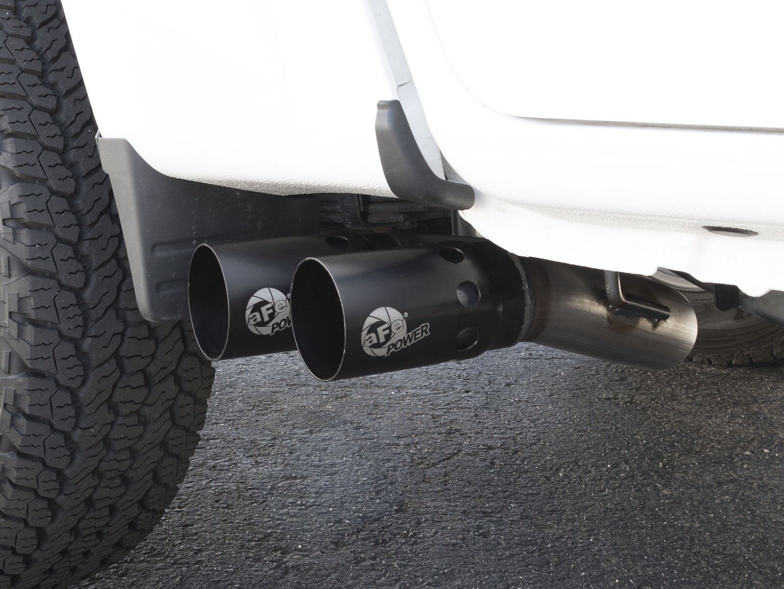 2016-2019 Chevrolet Colorado LWN Duramax Turbo Diesel 2.8L Rebel Series 3" 409 Stainless Steel DPF-Back Exhaust System