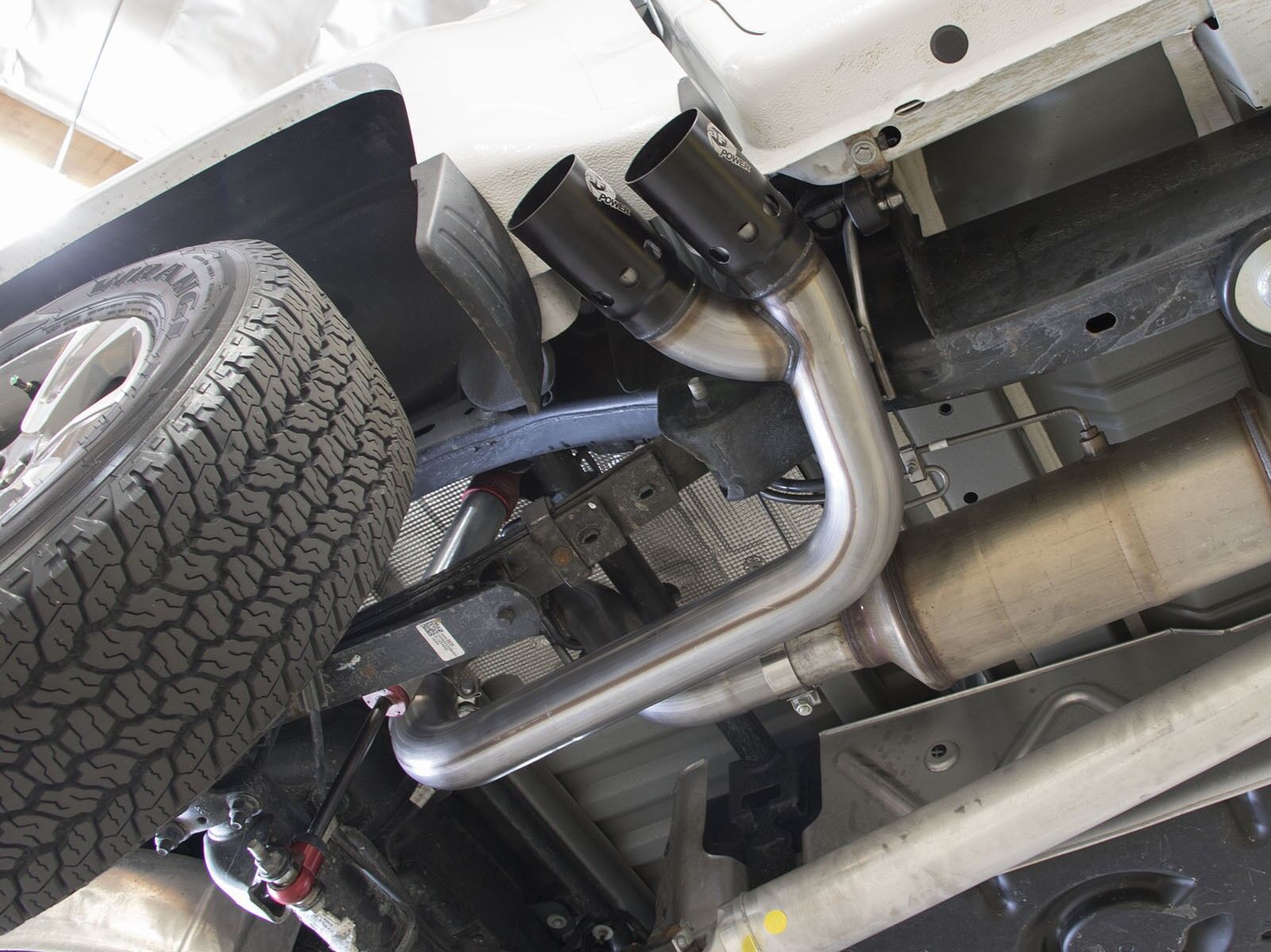 2016-2019 Chevrolet Colorado LWN Duramax Turbo Diesel 2.8L Rebel Series 3" 409 Stainless Steel DPF-Back Exhaust System