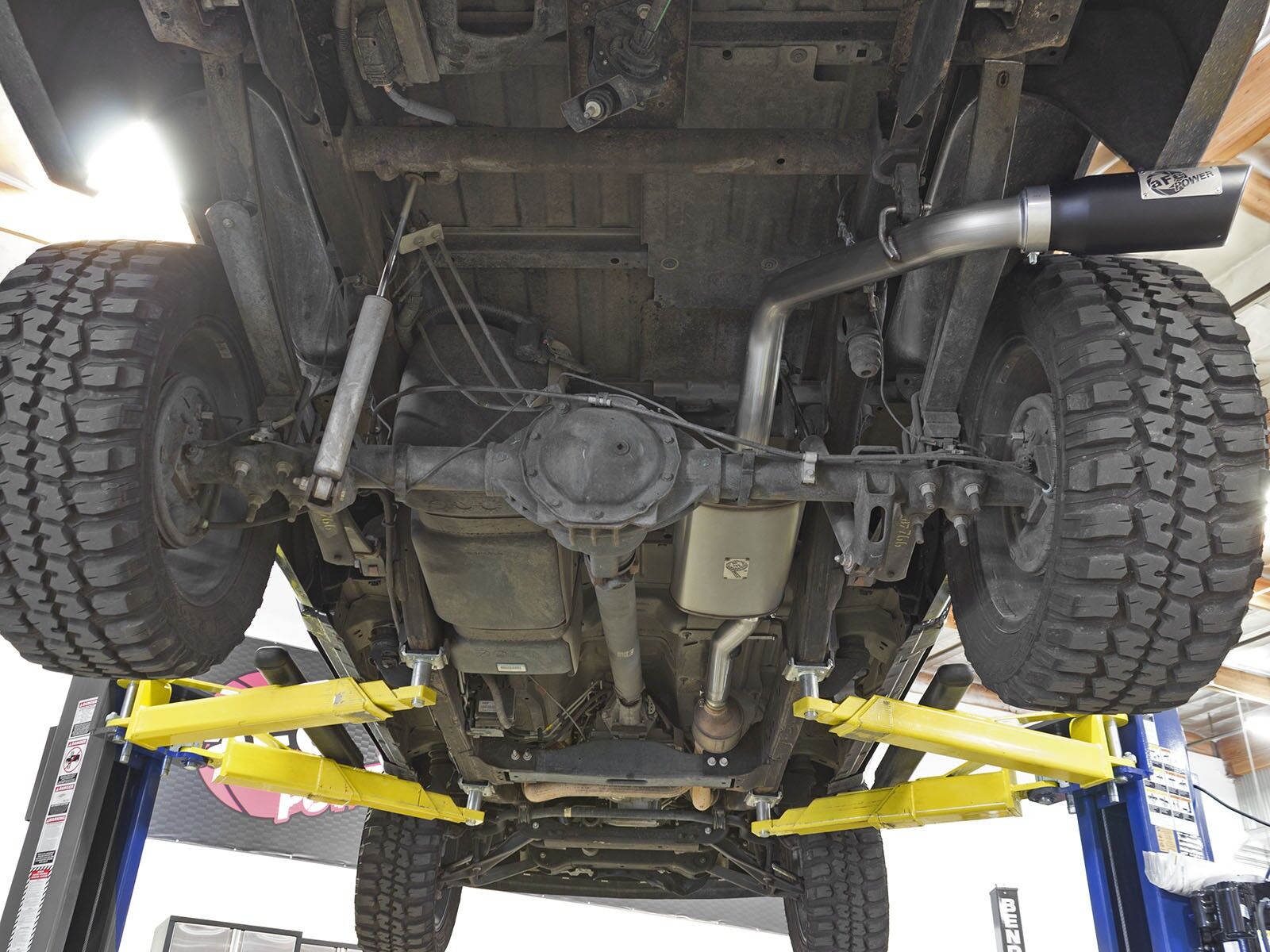 2009-2018 Chevrolet Silverado 1500 V6 4.3L/V8 5.3L MACH Force-Xp 3" 409 Stainless Steel Cat-Back Exhaust System