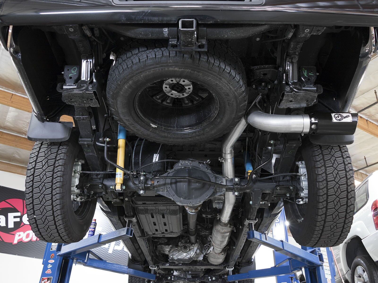 2016-2019 Nissan Titan XD Cummins Turbo Diesel V8 5.0L Large Bore-HD 4" DPF-Back Stainless Steel Exhaust System w/ Black Tip