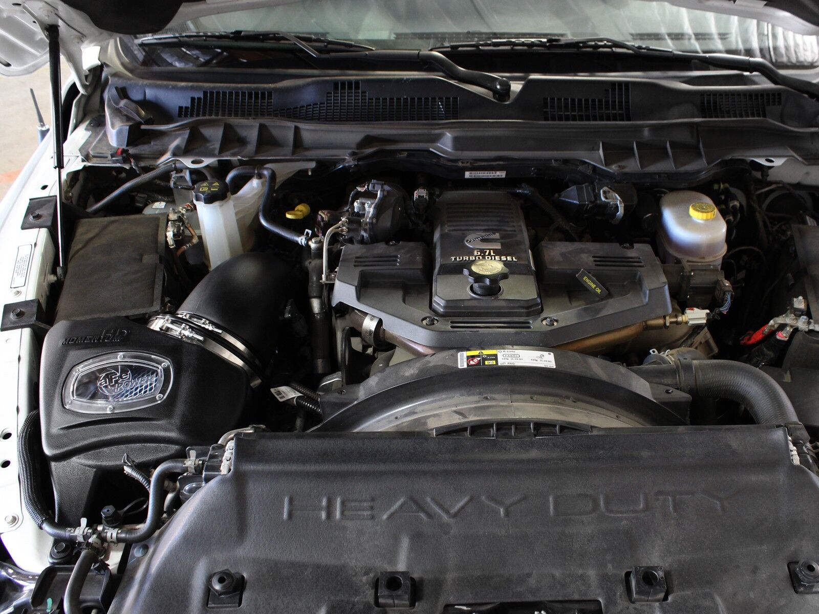 2013-2018 Ram Truck 5500 Cummins Turbo Diesel 6.7L Momentum HD Cold Air Intake System w/Pro 10R Filter Media