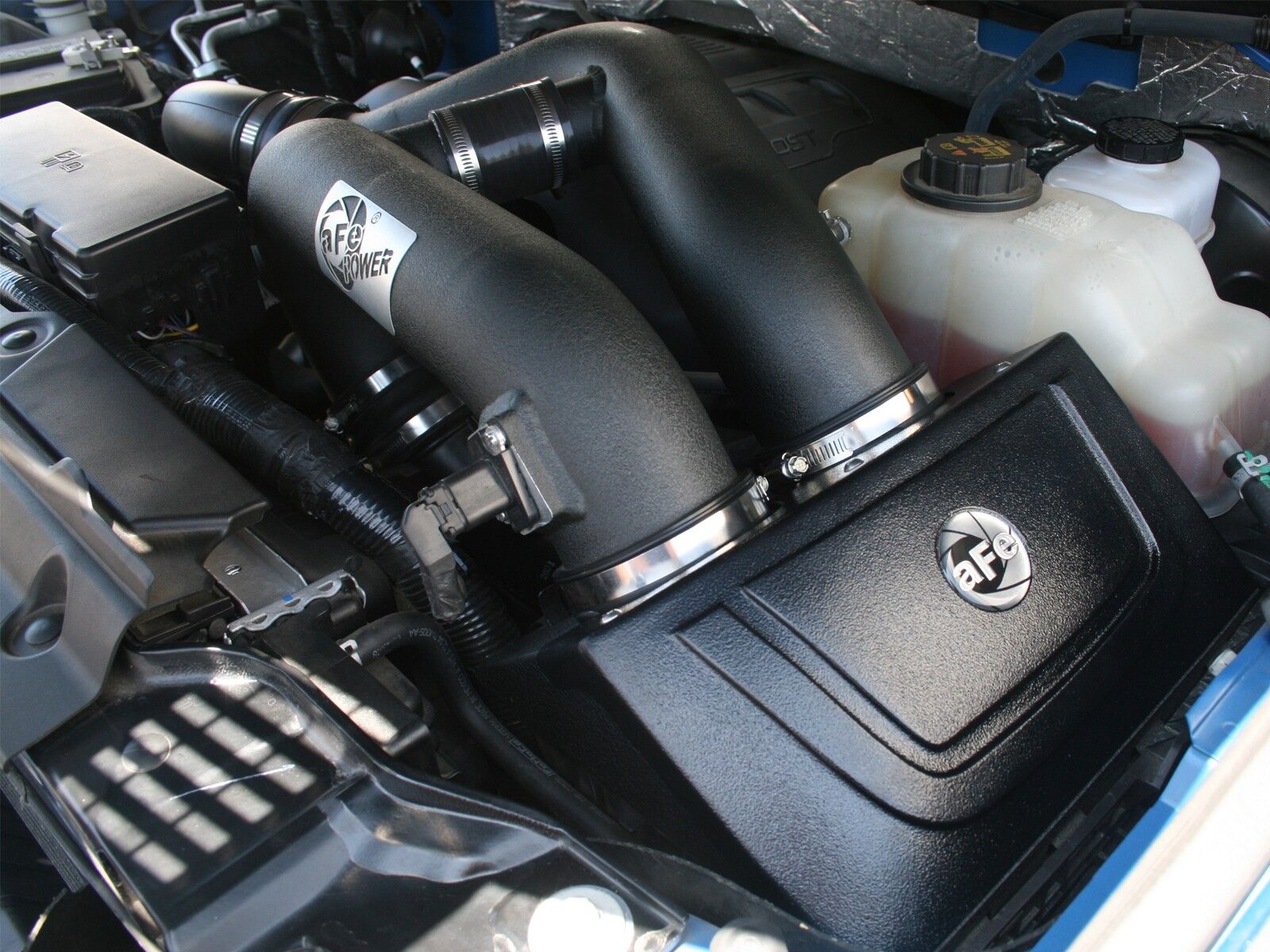 2011-2016 Ford F-150 EcoBoost V6 3.5L Magnum FORCE Stage-2 Intake System Cover