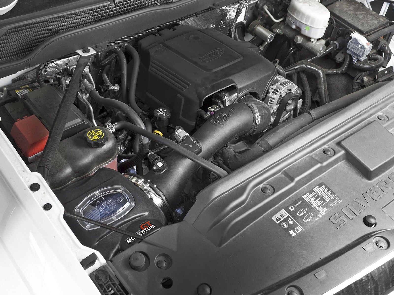 2009-2015 Chevrolet Silverado 3500 HD V8 6.0L Momentum GT Cold Air Intake System w/Pro 5R Filter Media