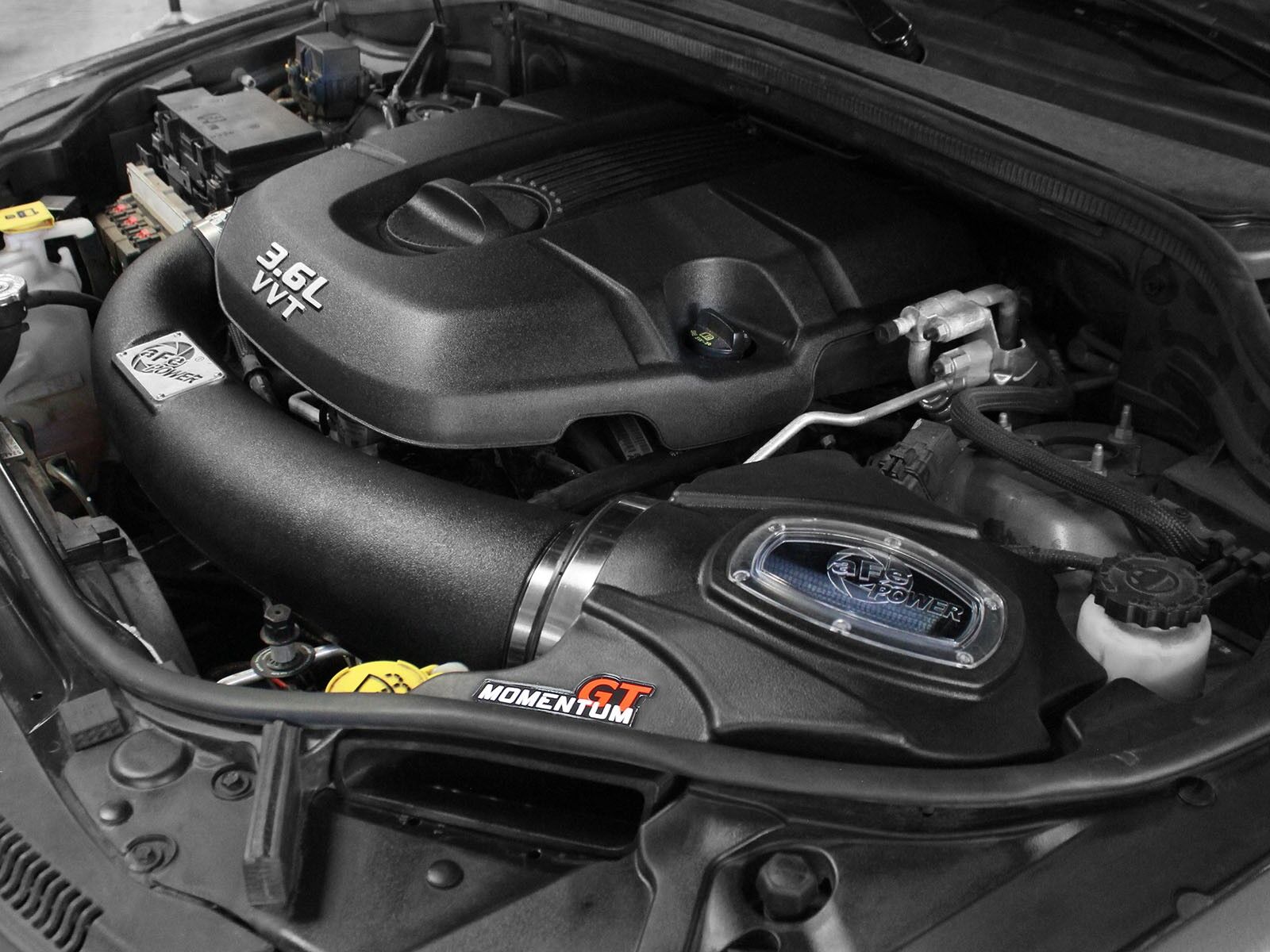 2011-2015 Jeep Grand Cherokee V6 3.6L Momentum GT Cold Air Intake System w/Pro 5R Filter Media