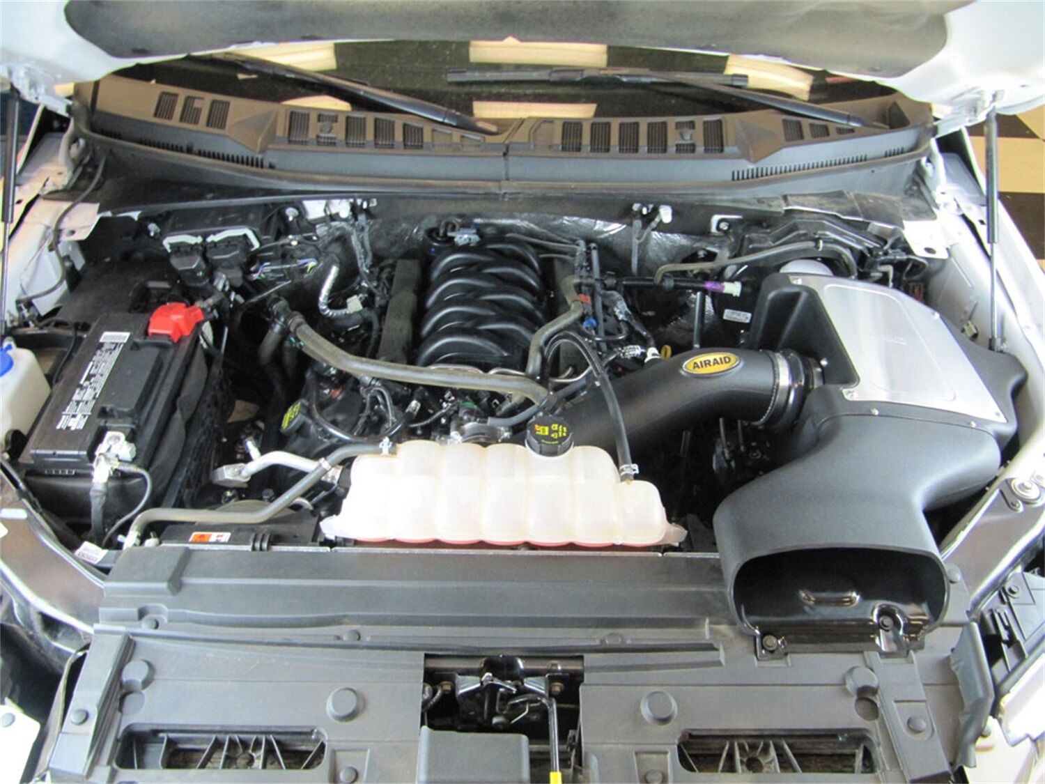 2015 Ford F150 5.0L Airaid MXP Cold Air Intake System
