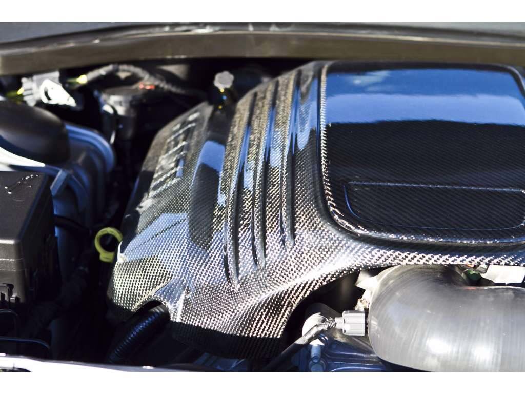 2005-2007 Dodge Magnum 5.7L Carbon Fiber OEM Engine Cover