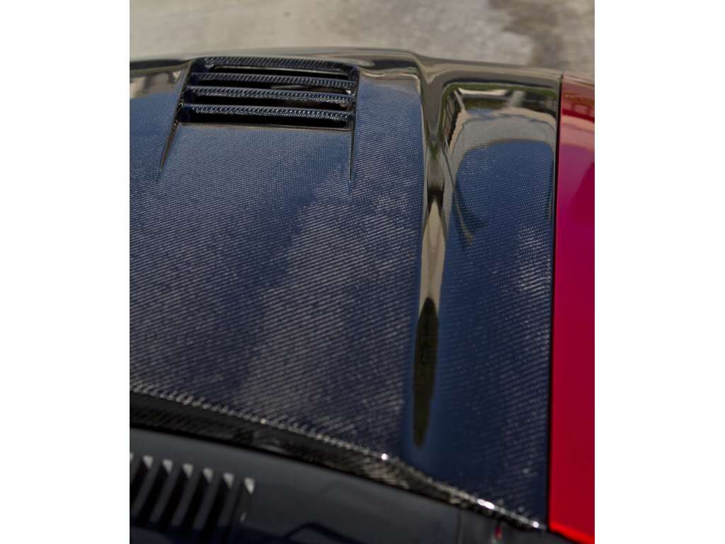 1999-2004 Ford Mustang A70 Functional Heat Extractor Carbon Fiber Hood