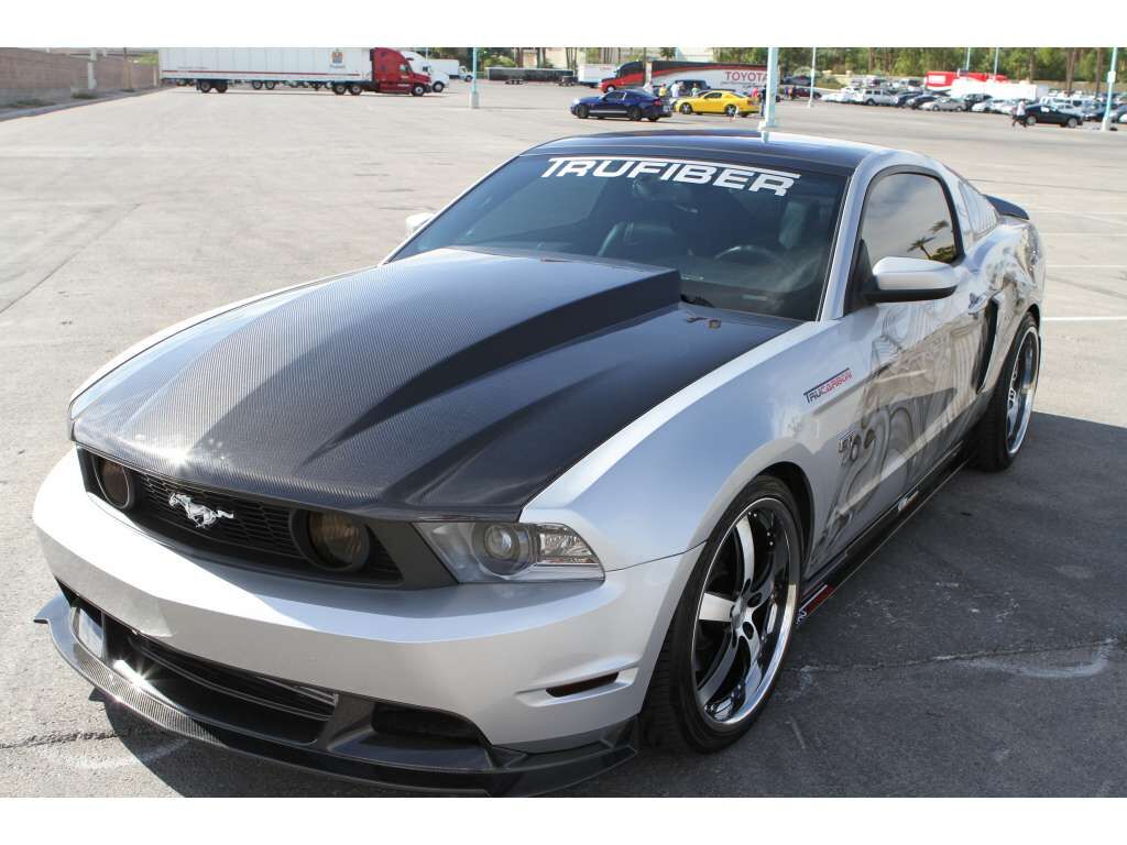 2010-2012 Ford Mustang 3" Cowl Functional Heat Extractor Carbon Fiber Hood