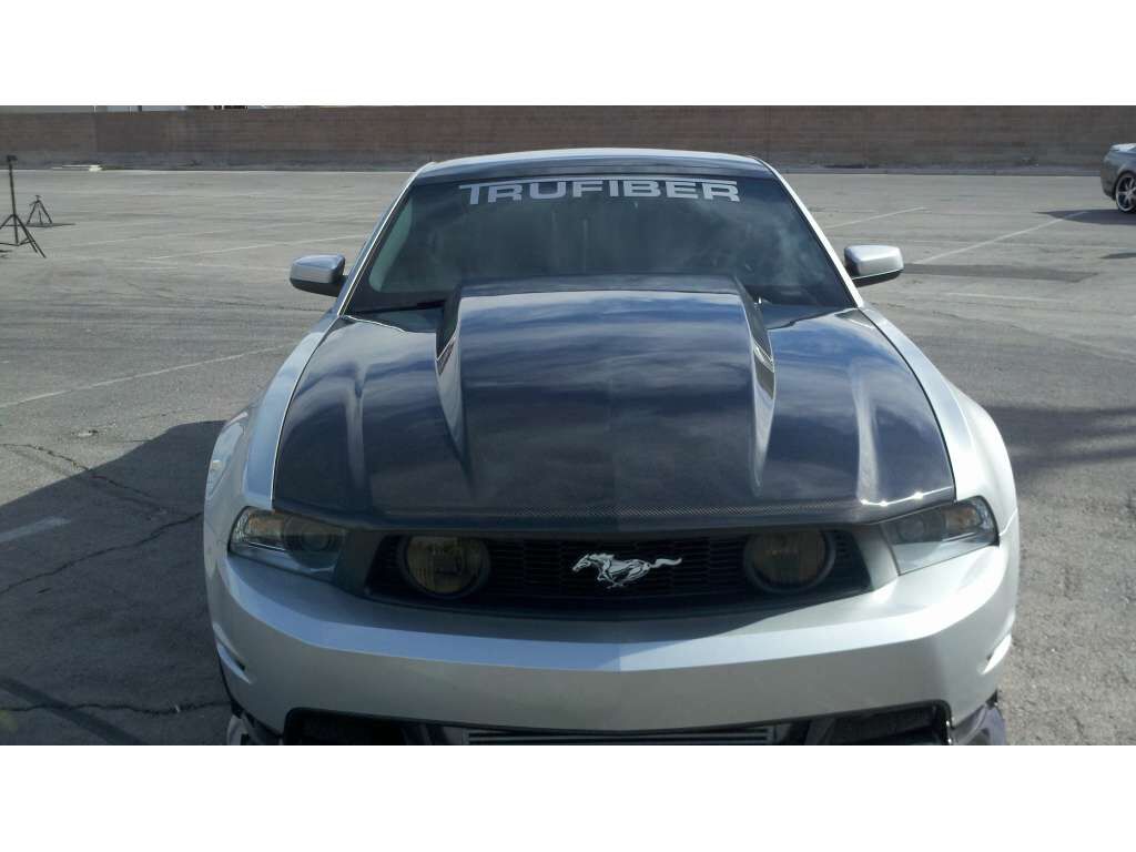 2010-2012 Ford Mustang 3" Cowl Functional Heat Extractor Carbon Fiber Hood