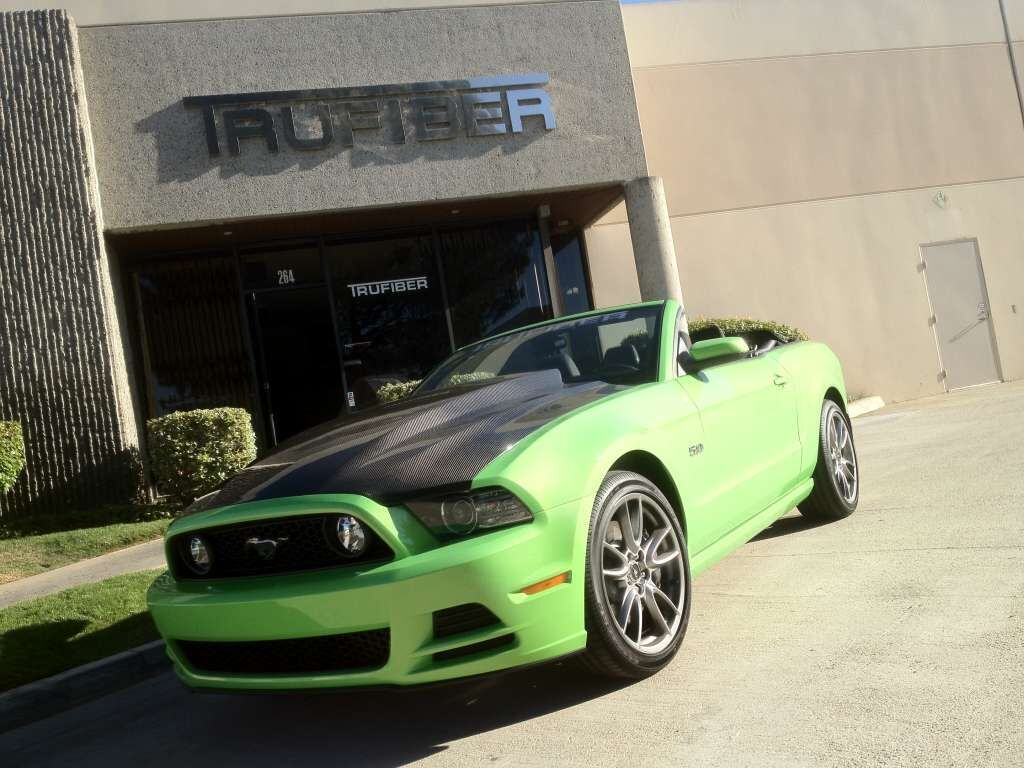 2010-2014 Ford Mustang GT500 3" Cowl Functional Heat Extractor Carbon Fiber Hood