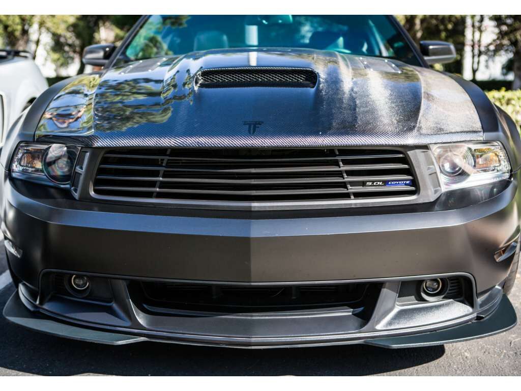 2010-2012 Ford Mustang A61 Functional Ram Air Carbon Fiber Hood