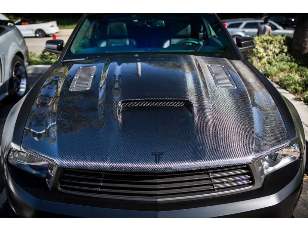2010-2012 Ford Mustang A61 Functional Ram Air Carbon Fiber Hood