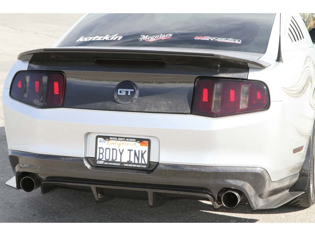 2010-2012 Ford Mustang V6/GT/GT500 Carbon Fiber Rear Diffuser