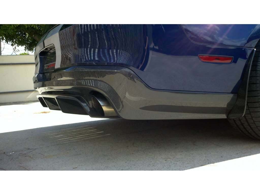 2010-2012 Ford Mustang V6/GT/GT500 Carbon Fiber Rear Diffuser