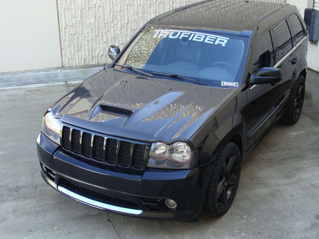 2005-2010 Jeep Grand Cherokee SRT-8 Functional Ram Air Carbon Fiber Hood