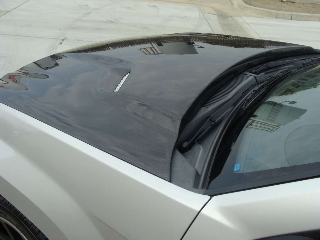 2005-2010 Jeep Grand Cherokee RTC Functional Ram Air Carbon Fiber Hood