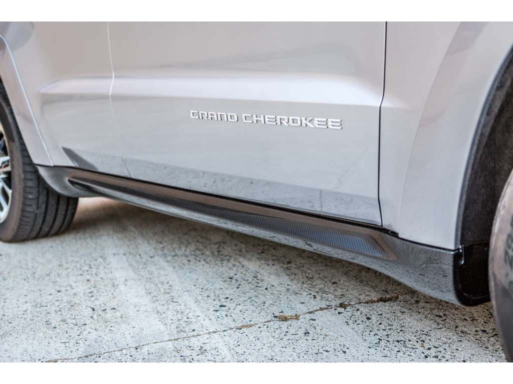 2011-2015 Jeep Grand Cherokee Carbon Fiber OEM Side Skirts