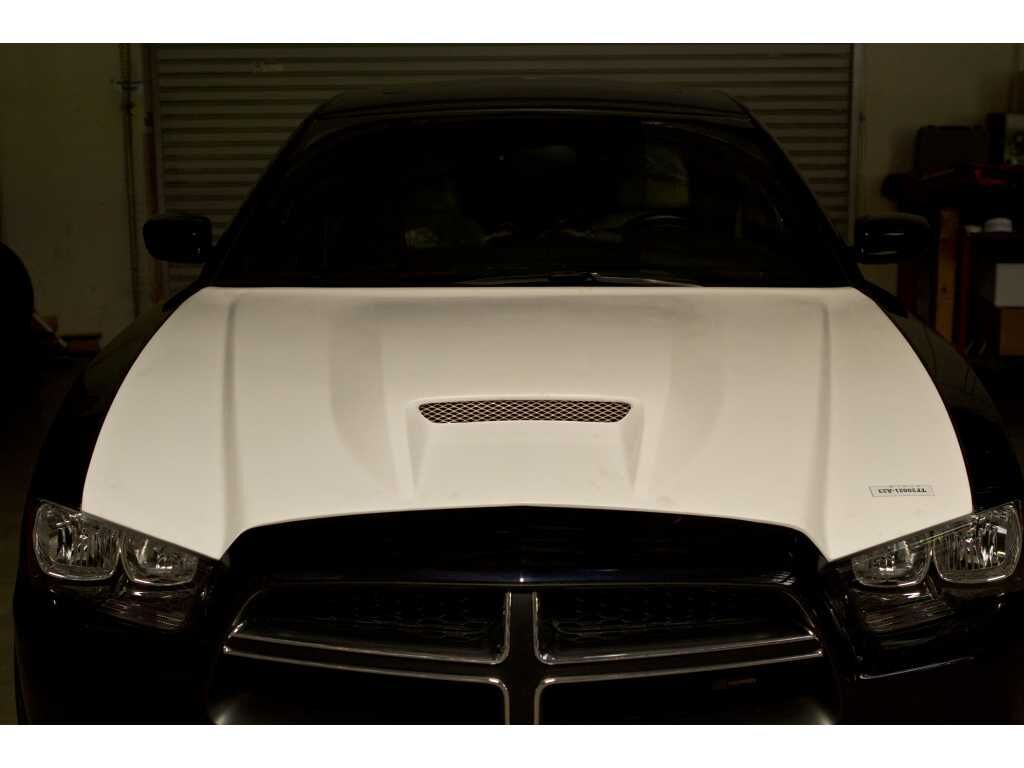 2011-2014 Dodge Charger SRT-8-V2 Fiberglass Ram Air Hood