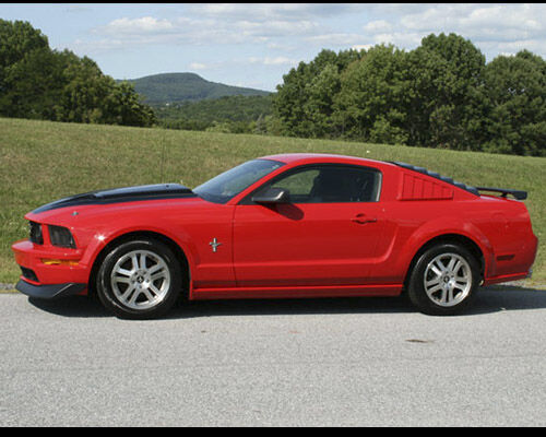 2005-2009 Ford Mustang Mach 1 Fiberglass Ram Air Hood