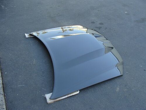 2005-2007 Dodge Magnum SRT-8 Functional Ram Air Carbon Fiber Hood