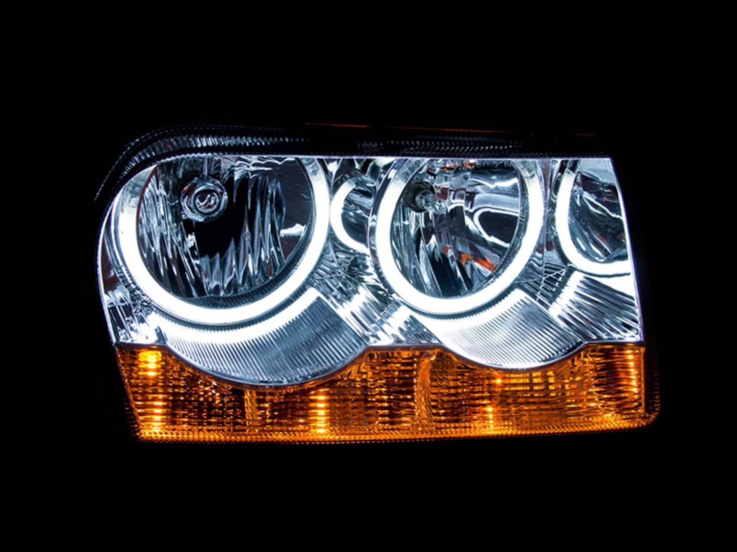 2005-2010 Chrysler 300 Anzo Crystal Headlights W/ Halo Chrome (SMD LED)