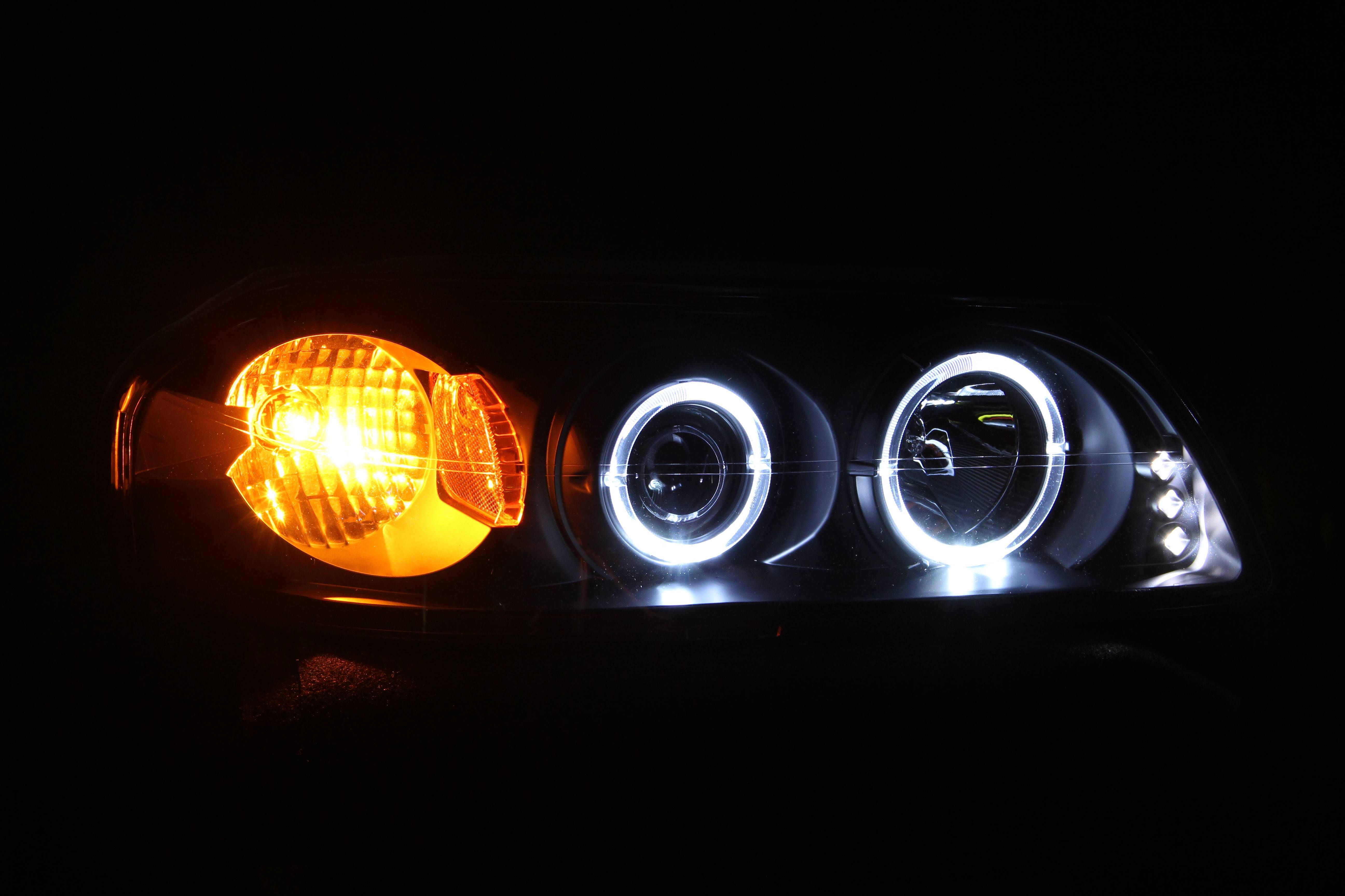 2000-2005 Chevrolet Impala Anzo Projector Headlights W/ Halo Black