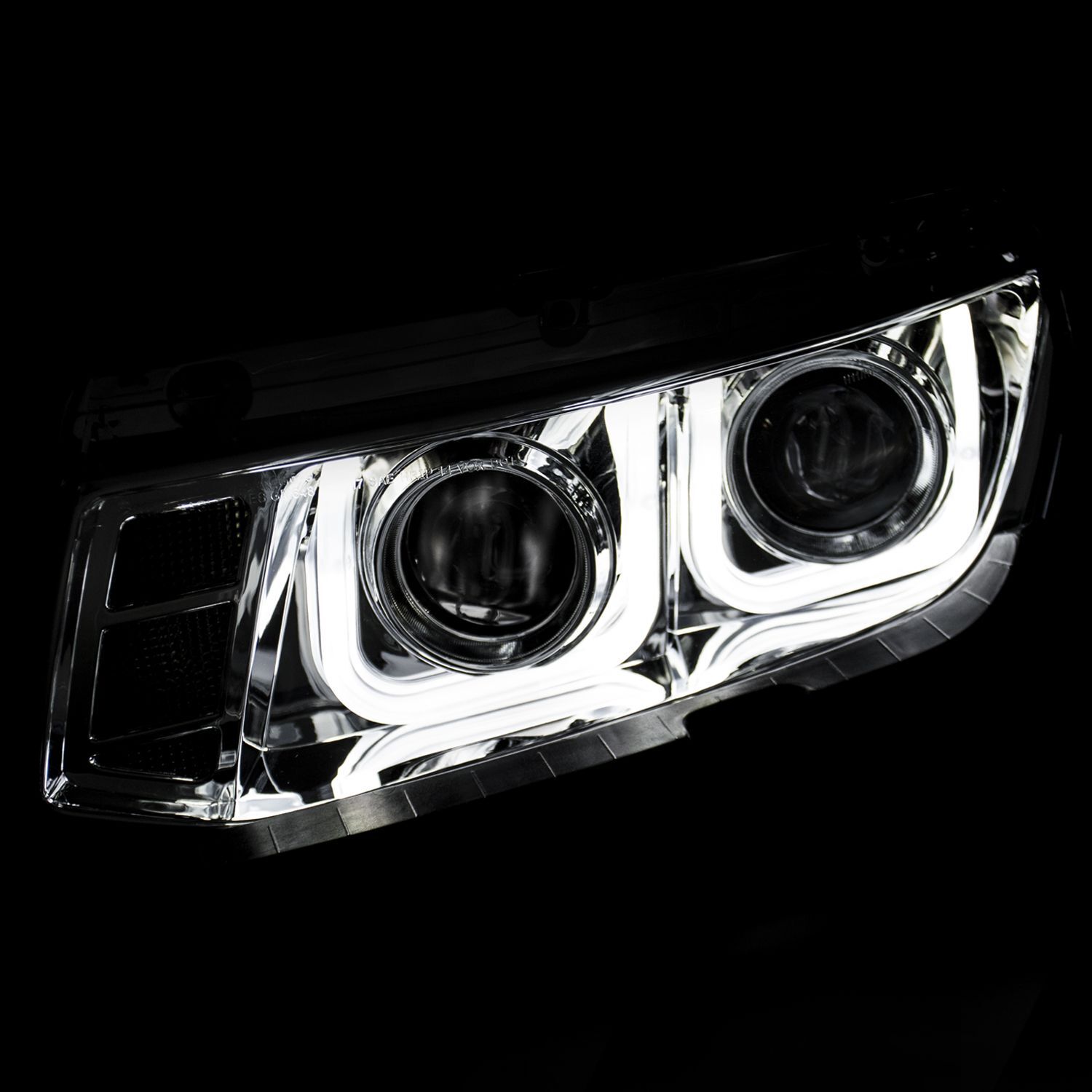 2014-2015 Chevrolet Camaro Anzo Projector Headlights W/ U-Bar Chrome