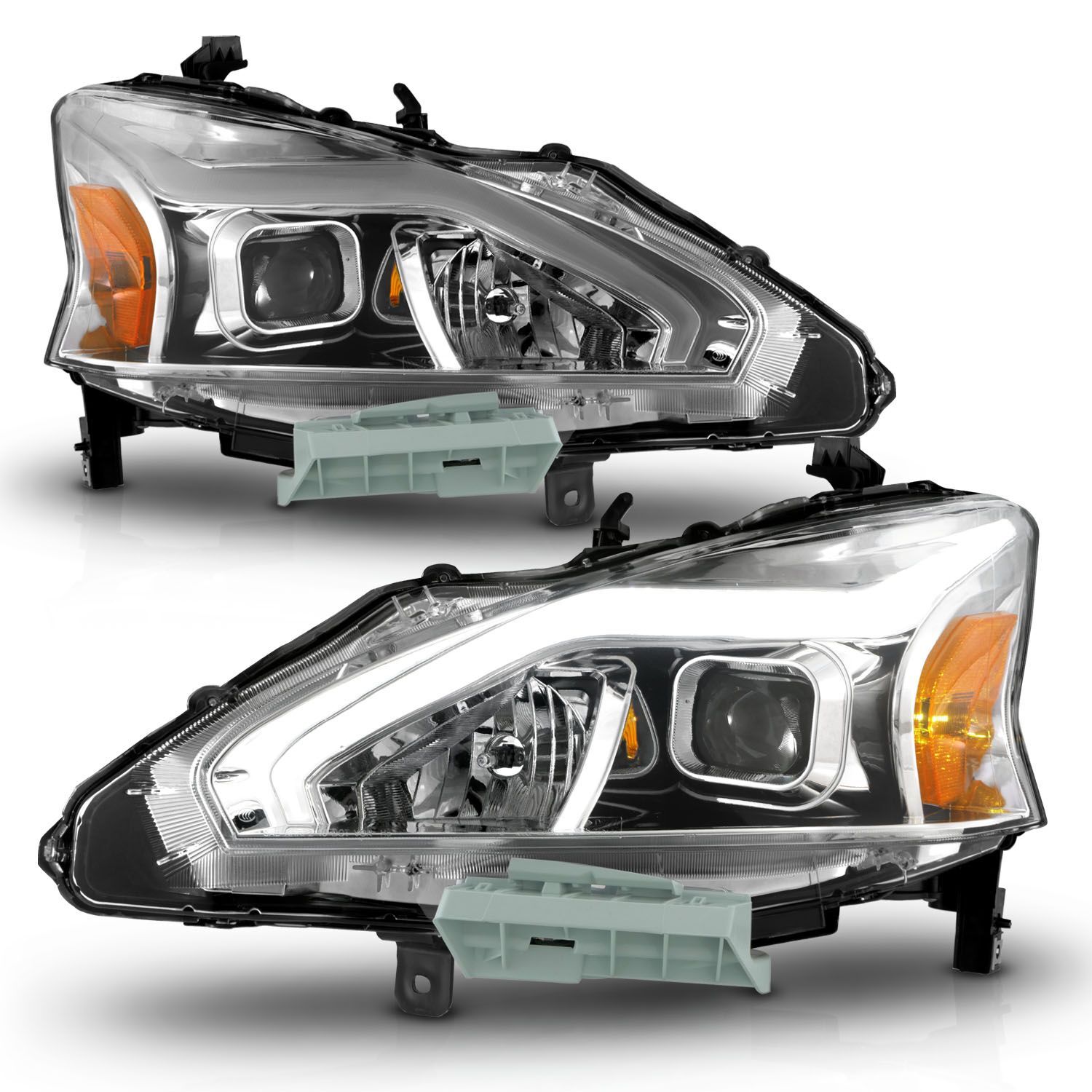 2013-2015 Nissan Altima 4DR Anzo Projector Headlights W/ Light Bar Chrome Housing - 121570