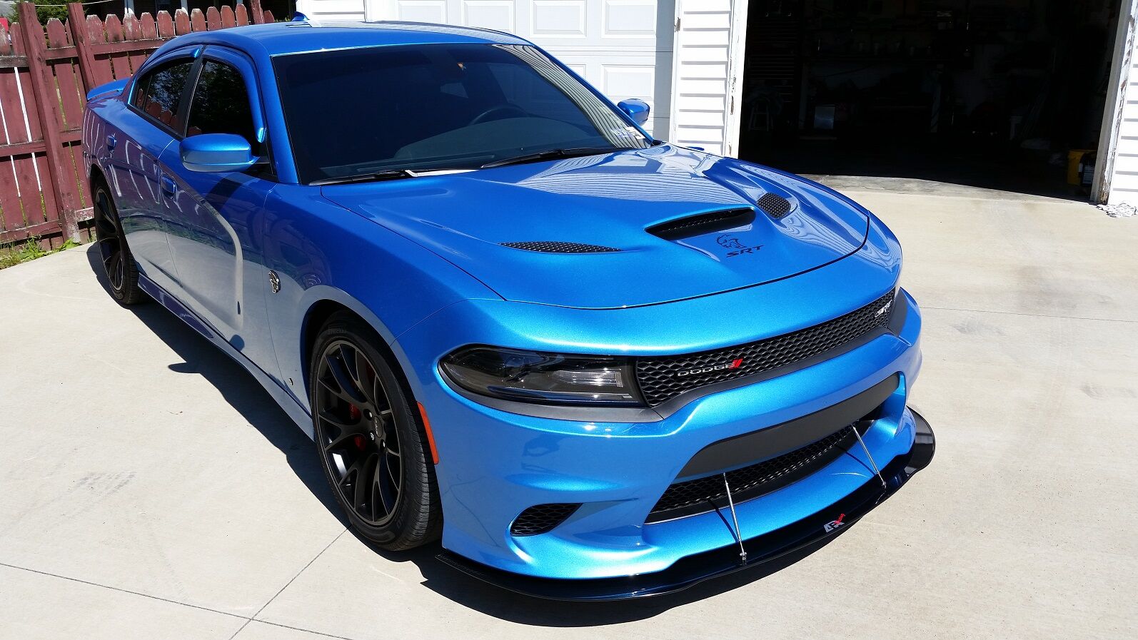 2015-2023 Dodge Charger SRT-8/HellCat/Scat-Pack APR Carbon Fiber Front Splitter With Rods
