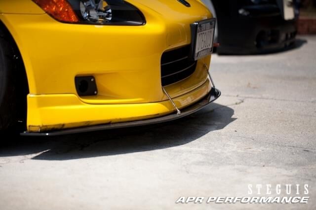 2004-2009 Honda S2000 AP2 APR Carbon Fiber Front Splitter With Rods