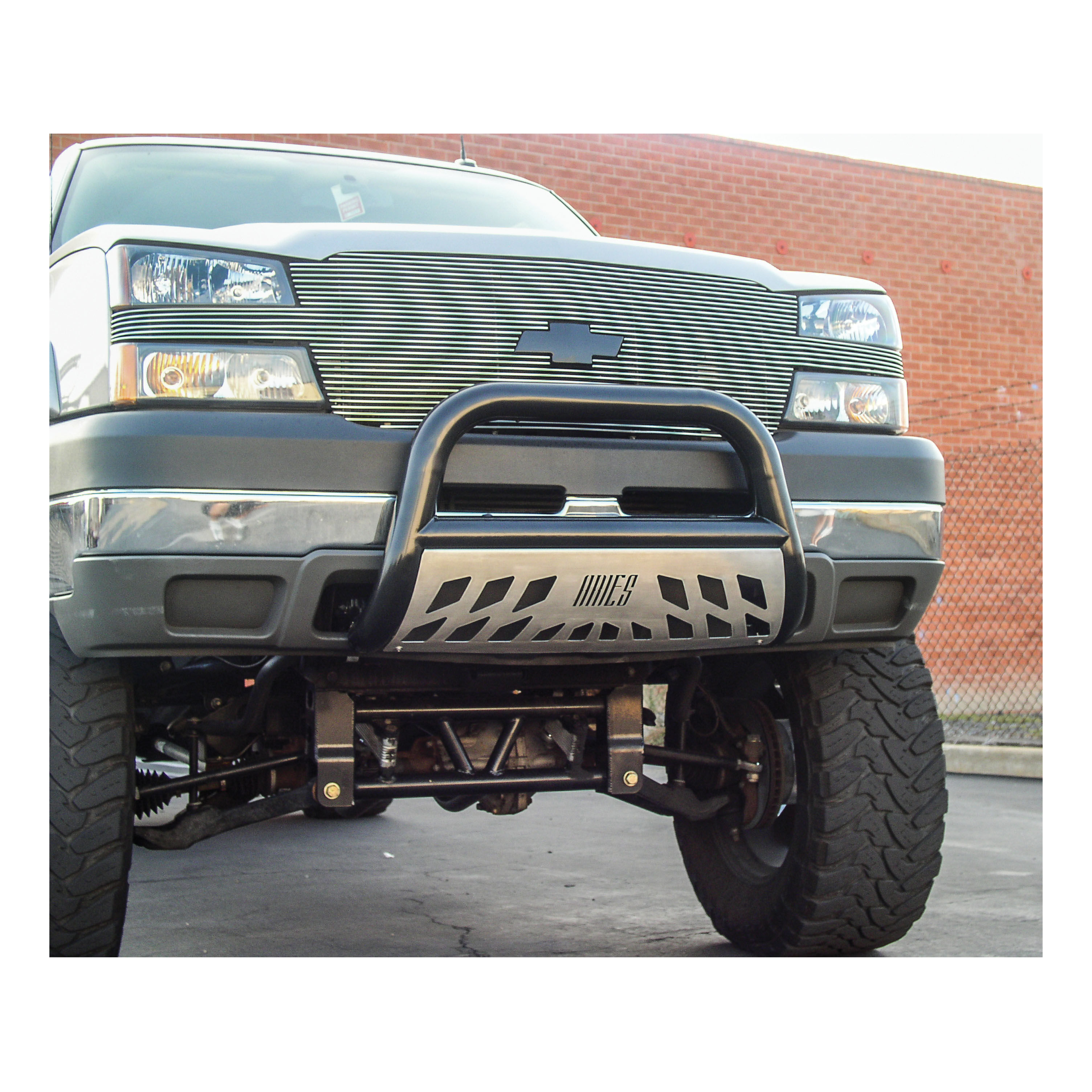 2001-2007 Chevy Silverado 3500 Aries Black 3" Bull Bar