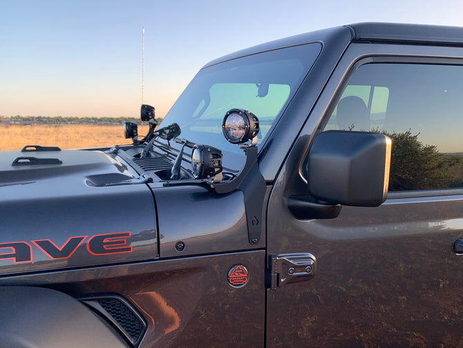 JL-JT 392 Mojave A-Pillar Dual Surface Light Mount by Artec Industries