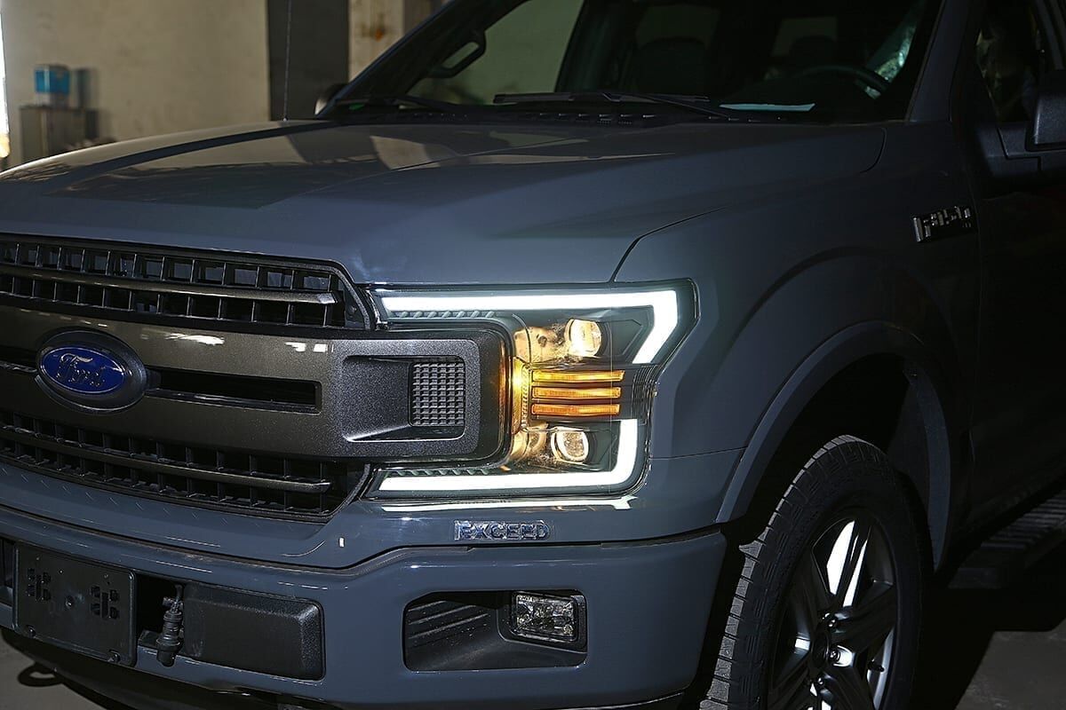 18-20 Ford F-150 LUXX-Series LED Projector Headlights Jet Black by AlphaRex