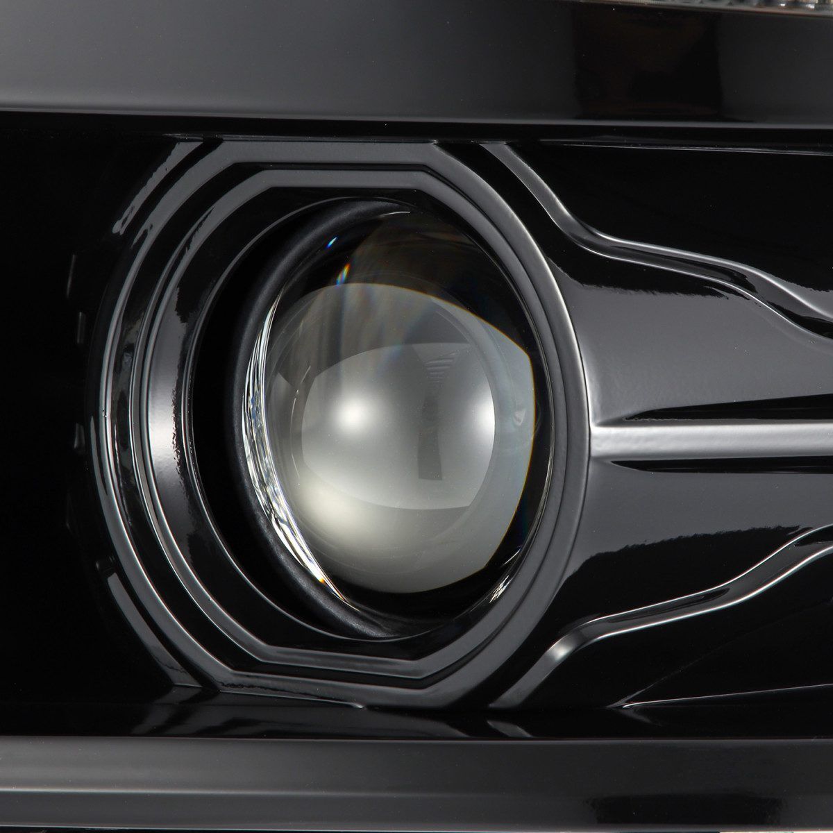 14-15 Chevrolet Silverado LUXX-Series LED Projector Headlights Alpha-Black by AlphaRex