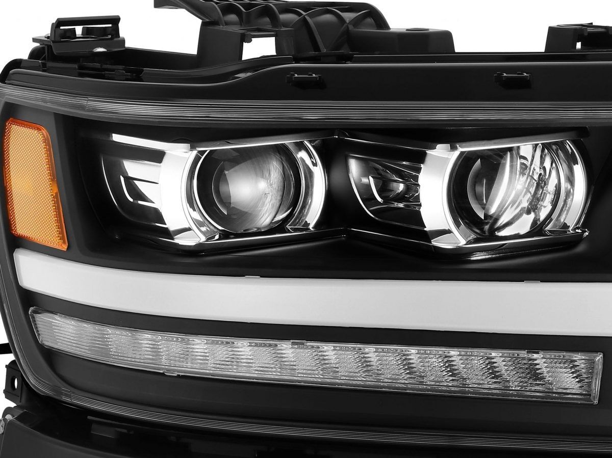 2019-2024 Ram 1500 PRO-Series Projector Headlights Black by AlphaRex