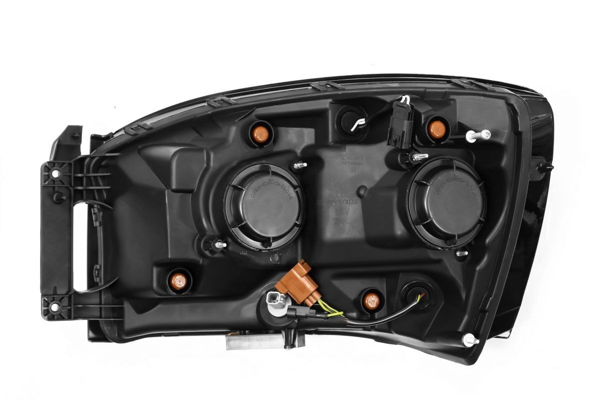 06-08 Dodge Ram PRO-Series Projector Headlights Alpha-Black by AlphaRex