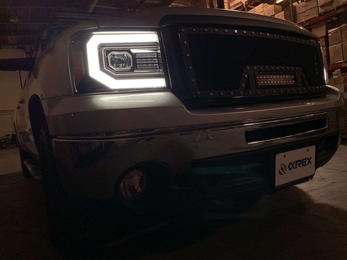 07-13 GMC Sierra PRO-Series Projector Headlights Jet Black by AlphaRex