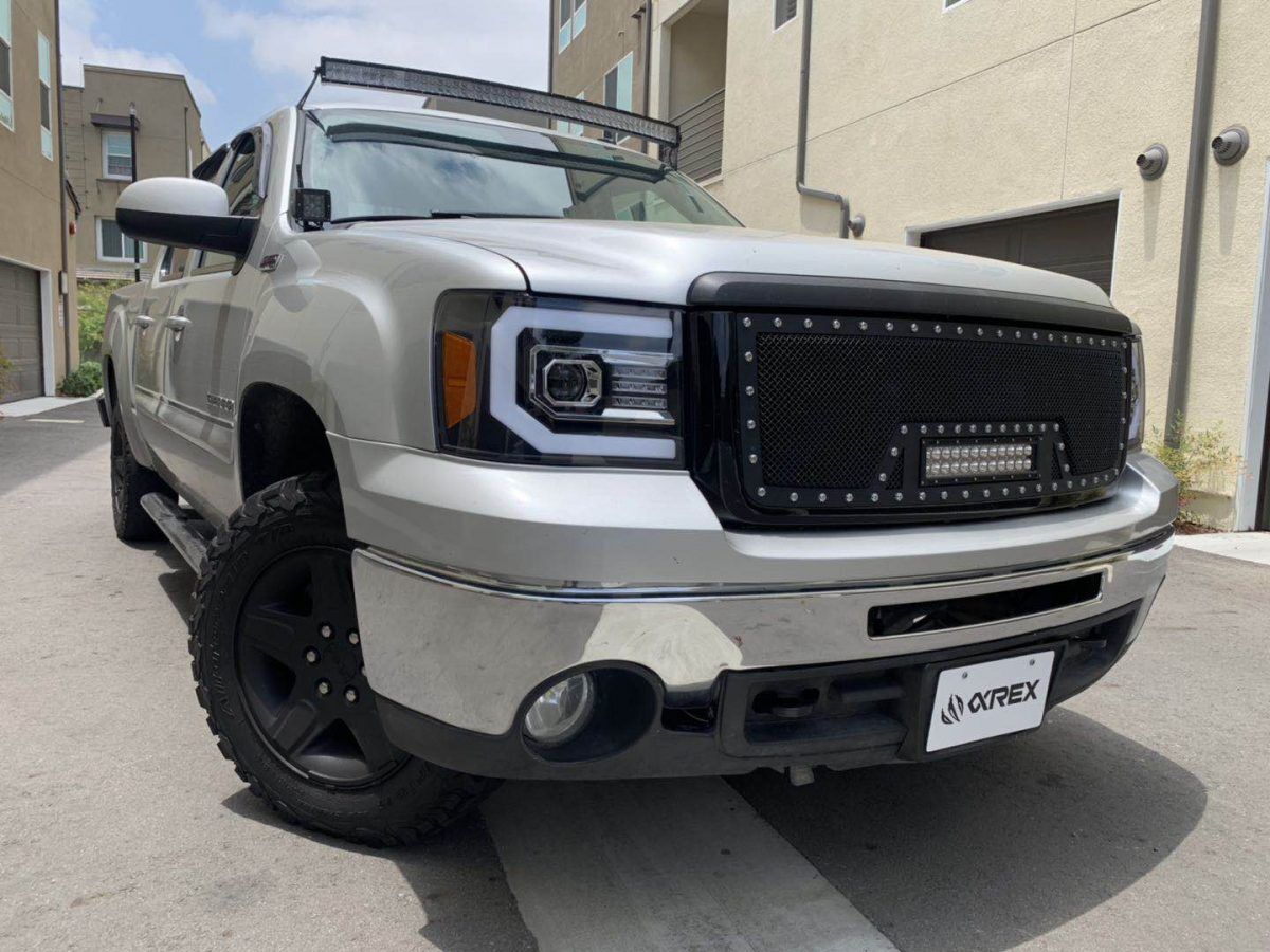 07-13 GMC Sierra PRO-Series Projector Headlights Black by AlphaRex