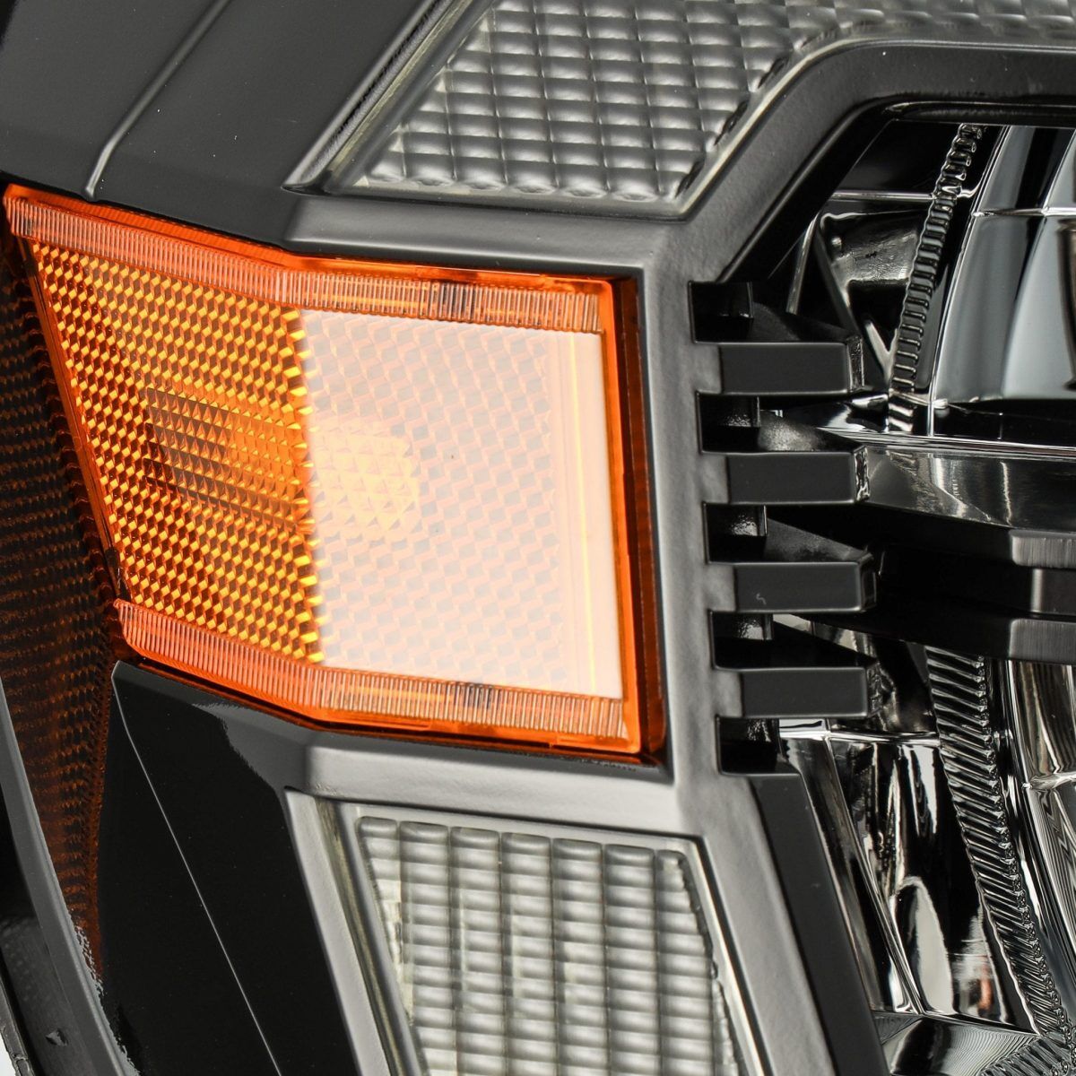 05-11 Toyota Tacoma LUXX-Series LED Crystal Headlights Alpha-Black by AlphaRex