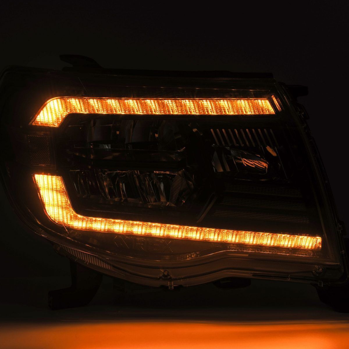 05-11 Toyota Tacoma LUXX-Series LED Crystal Headlights Alpha-Black by AlphaRex