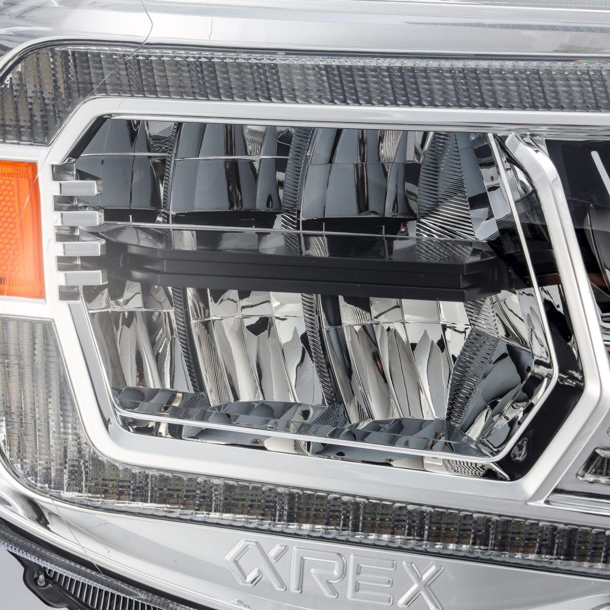 05-11 Toyota Tacoma LUXX-Series LED Crystal Headlights Chrome by AlphaRex