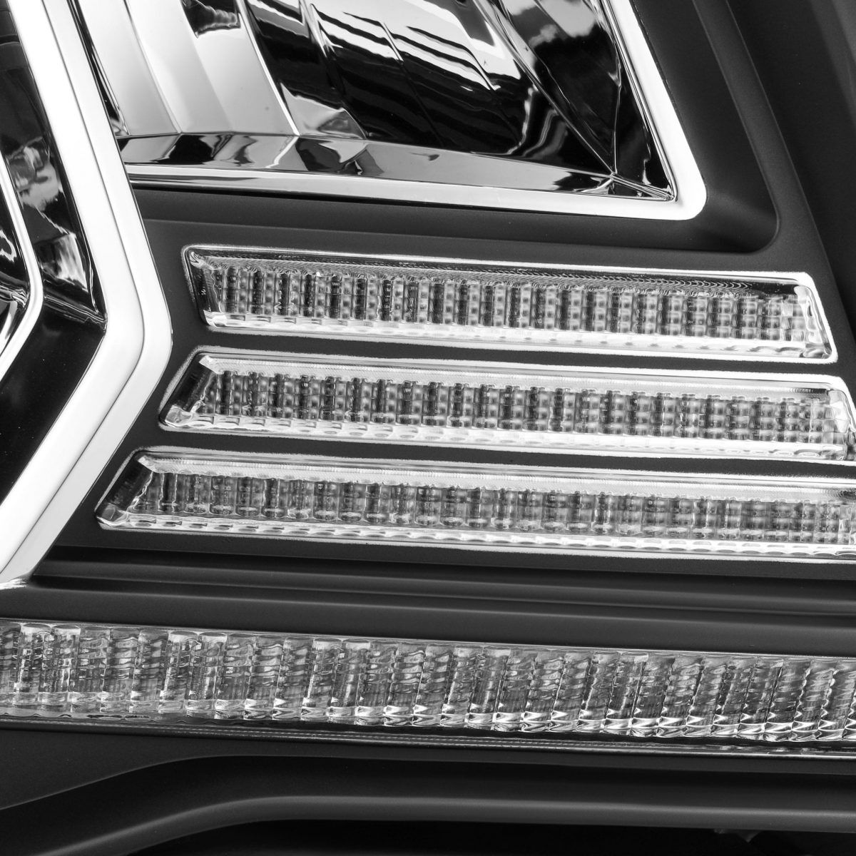 05-11 Toyota Tacoma LUXX-Series LED Crystal Headlights Black by AlphaRex