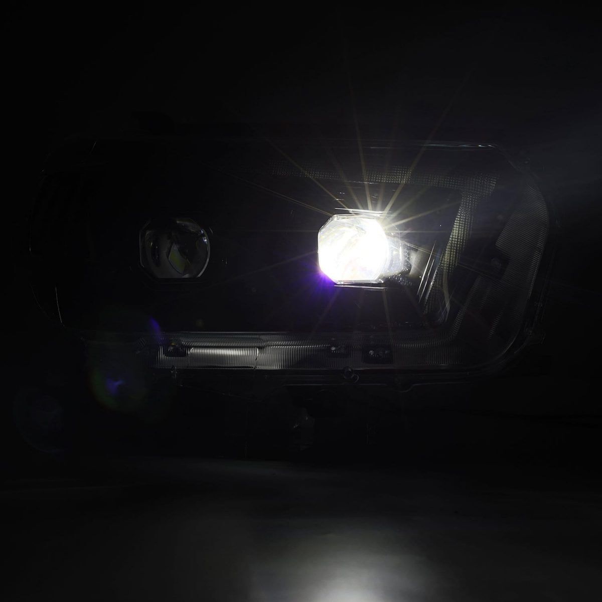 10-13 Toyota 4Runner LUXX-Series Projector Headlights Black by AlphaRex