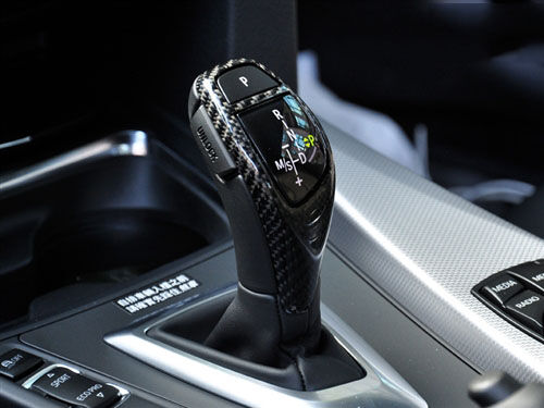 2011-2016 BMW 6-Series F12 Cabrio Carbon Fiber Gear Selector Cover
