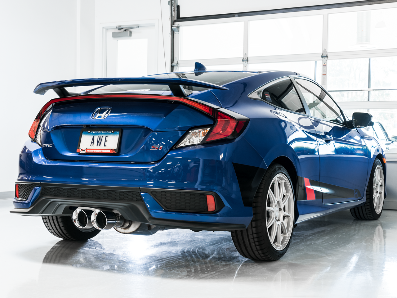 AWE Tuning Touring Edition Exhaust for 10th Gen Civic Si Coupe / Sedan (includes Front Pipe) - Dual Chrome Silver Tips